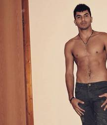 hallo boy 5c0059434eb89.jpg