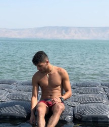 hallo boy 5c00595bdbea1.jpg