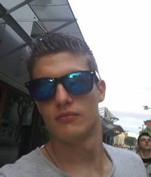 boyssss boysss 5c067febef38f.jpg
