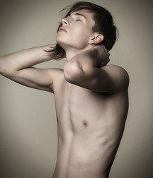 eros 02 top 5c0bd4334cc58.jpg