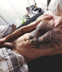les beaux zizi 5c30add31c694.jpg