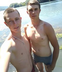 casual boys 5c30ea61a6072.jpg