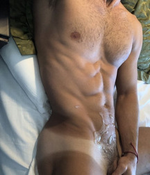 I love cocks 5c38c2a7eeceb.jpg