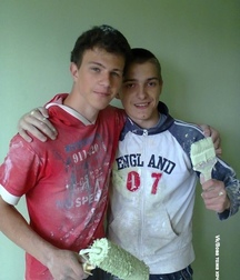 happy russian boys 5c4604f3aff05.jpg
