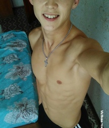 happy russian boys 5c460522eaa4f.jpg
