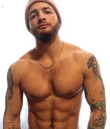 sexy boys 5c7d51c19c7c8.jpg