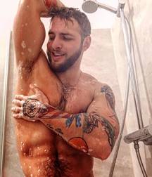 sexy boys 5c7d51c91b5d3.jpg