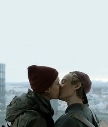 pretty gay 5c893973bc3a5.jpg