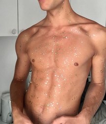 pretty gay 5c89398d4571c.jpg