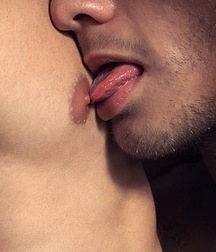 fetich and art 5c8be3fc32913.jpg