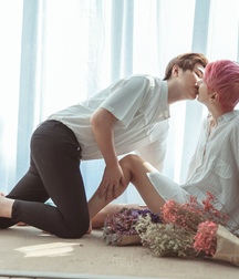 romantic 5c95163b86b5a.jpg