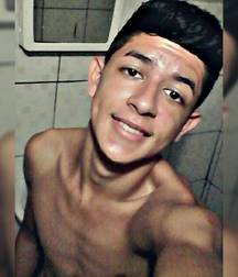 some nice boy 5ca0e48aaa06f.jpg
