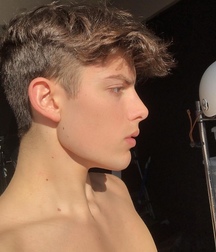 teens and gif 5ca23c4f5e412.jpg