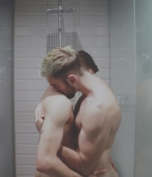 I am gay 5cd93dfd4b556.jpg