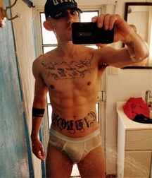 I am gay 5cd93dff62513.jpg