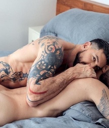 supersex 5cec01645fe04.jpg
