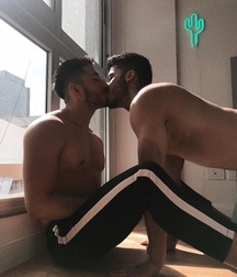 hommes 5cec08a57fa07.jpg