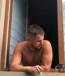 hommes 5cec08d6d9ba8.jpg