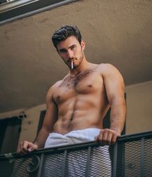 hommes 5dbb0dbcb5a1a.jpg