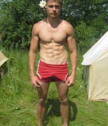 boy 008 5dbd83f6320d6.jpg
