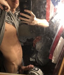 erotisme 5dc08f477ef38.jpg
