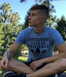 homoerotic 5dd1804d45399.jpg