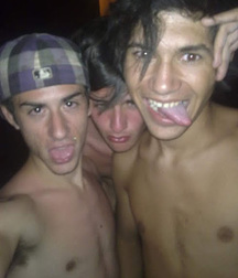deices - cute boys 5e3c3aa072ba5.jpg