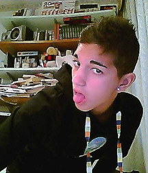 deices - cute boys 5e3c3ab3791fb.jpg