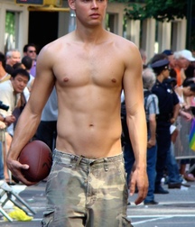 etre charmant - boys shirtless  5e4a6d4b34e57.jpg
