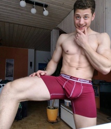 looking for a boys porn 5f32b3dc42623.jpg