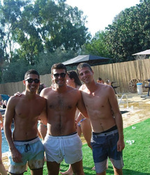 tous pour moi boys porn 5f511e1dcab05.jpg