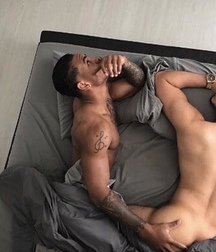 tous pour moi boys porn 5f511e891f224.jpg