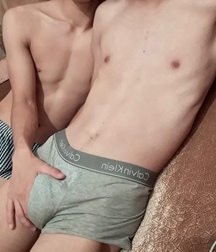 coucher avec twinks porn 5f779088dc0d3.jpg