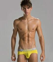 twink hunks and bear gay tube 5f7dc6a81c534.jpg