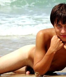 à la plage boys porn nude 5f8aa707537bc.jpg