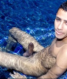 à la plage boys porn nude 5f8aa719725a9.jpg