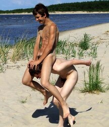 à la plage boys porn nude 5f8aa79d533dd.jpg