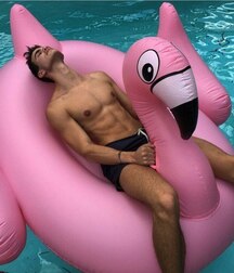 Sunday night happy gay tube 5f8ca556196d4.jpg