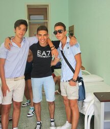 vacances gay tube 5f8ee84f7d4a3.jpg
