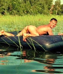 sexy boats gay tube 5f957c3d8f810.jpg