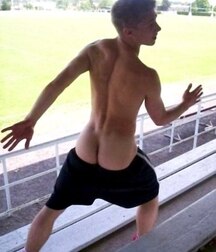 Monday naked day gay tube 5f96ff9e5ef0a.jpg