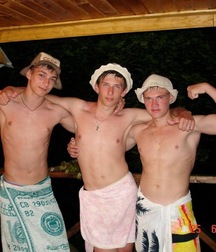 une belle equipe gay tube 5f983f9f11a94.jpg