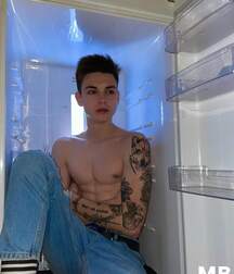 October sexy twinks gay porn 5f98850ed0e54.jpg