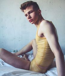 autumn sexy twinks gay porn 5f98914d5ac43.jpg