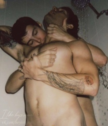images sexy gay tube 5f9a8f74045cd.jpg