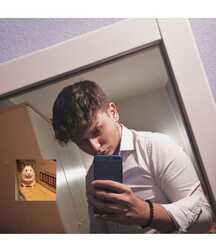 amateur guys gay tube mix 5f9feccf1b4f8.jpg