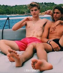 to be sexy gay tube 5fa07a58351c6.jpg