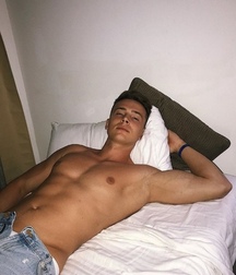 torses sexy gay tube 5fa3b4bd740a6.jpg