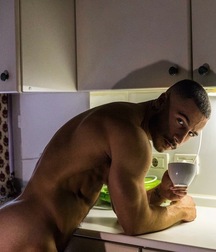 SUNDAY MORNING GLORY GAY TUBE 5fba35b2b2c01.jpg