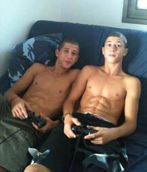 full of teens fun gay tube 01 5fbfcaf66d828.jpg